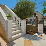 Villa Vista Mare Ii